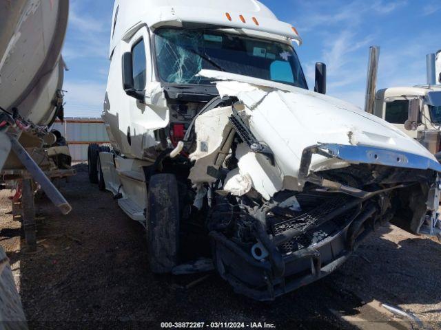  Salvage Freightliner New Cascadia 126