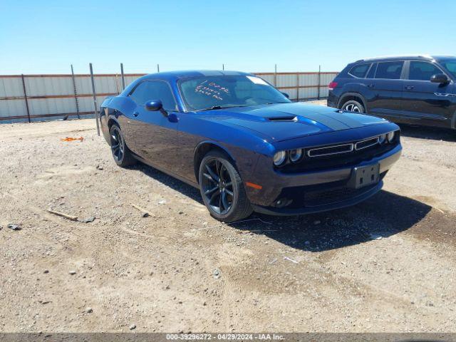  Salvage Dodge Challenger