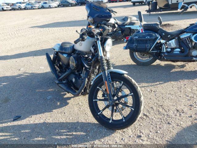  Salvage Harley-Davidson Xl883