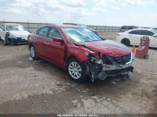  Salvage Nissan Altima