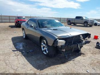  Salvage Dodge Challenger