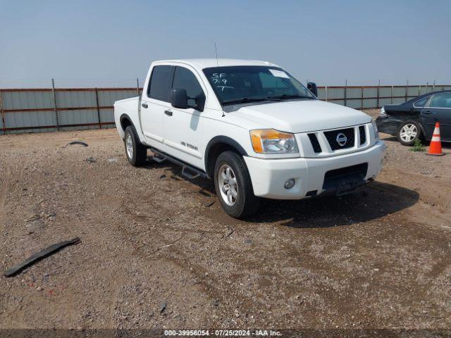  Salvage Nissan Titan