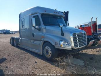  Salvage Freightliner Cascadia 125