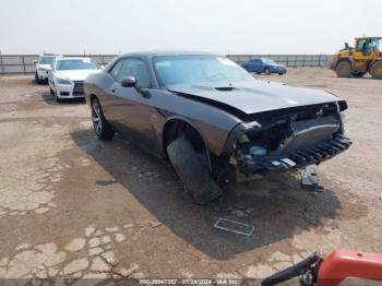  Salvage Dodge Challenger