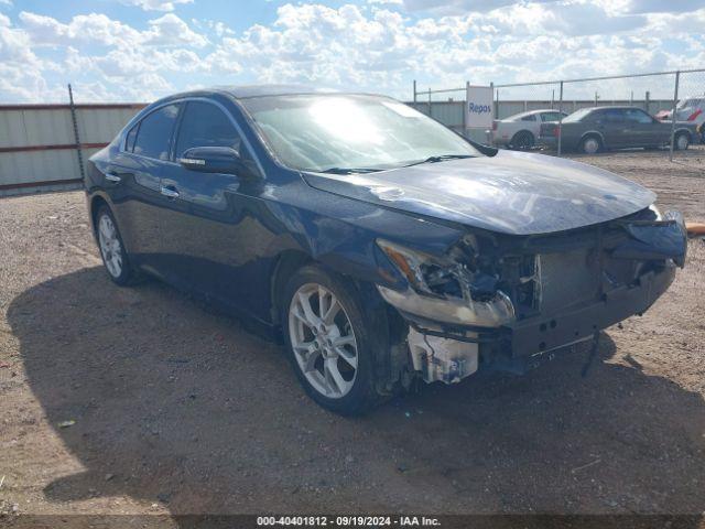  Salvage Nissan Maxima