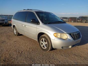  Salvage Chrysler Town & Country