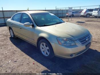  Salvage Nissan Altima