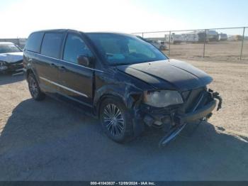  Salvage Chrysler Town & Country