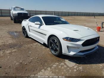  Salvage Ford Mustang