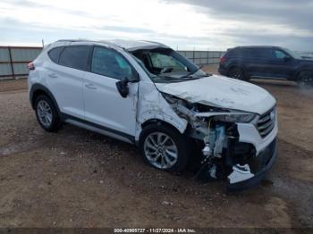  Salvage Hyundai TUCSON