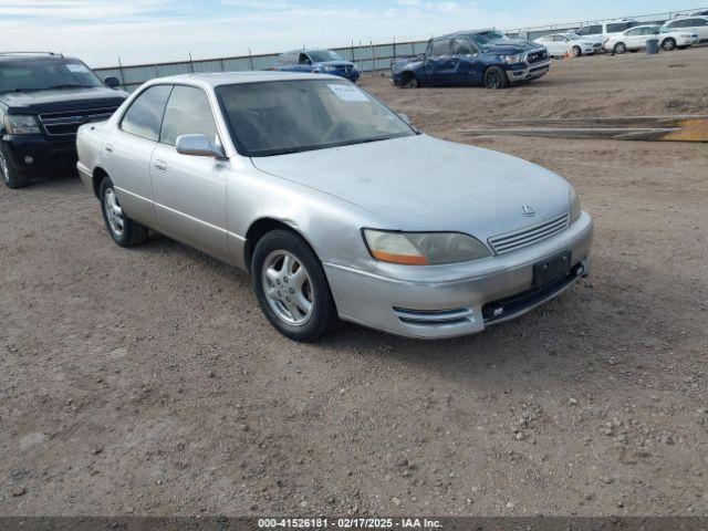  Salvage Lexus Es