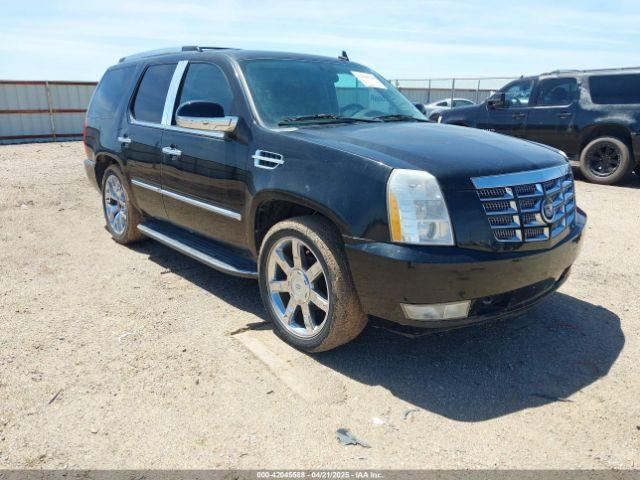  Salvage Cadillac Escalade