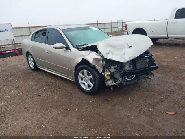  Salvage Nissan Altima