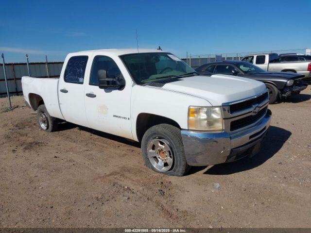  Salvage Chevrolet Silverado 2500