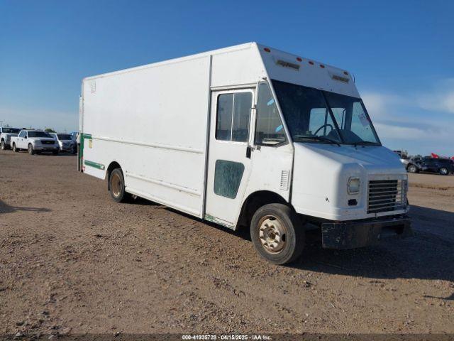  Salvage Freightliner Chassis