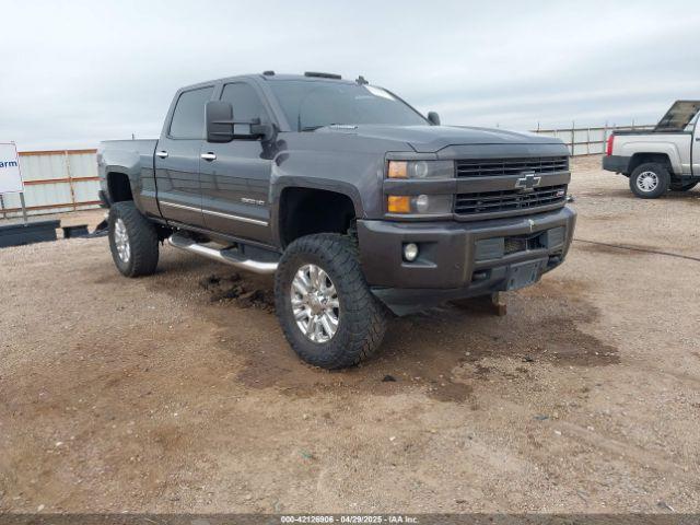  Salvage Chevrolet Silverado 2500