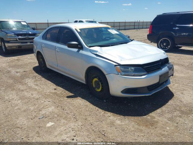  Salvage Volkswagen Jetta