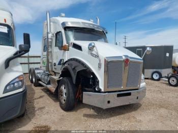  Salvage Kenworth T880