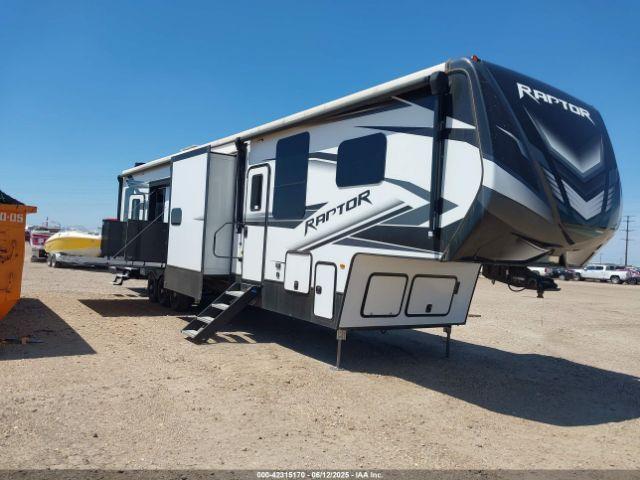  Salvage Keystone Raptor 49  5th Wheel