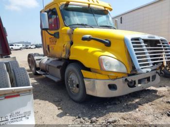  Salvage Freightliner Cascadia 125
