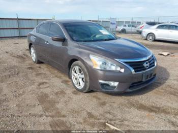  Salvage Nissan Altima