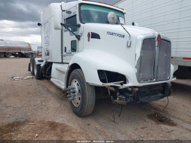  Salvage Kenworth Construction