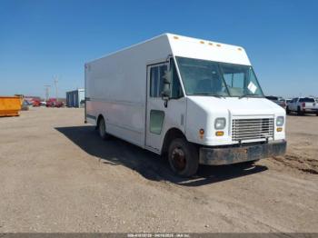  Salvage Freightliner Chassis