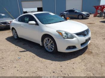  Salvage Nissan Altima