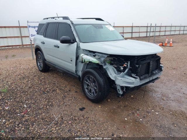  Salvage Ford Bronco
