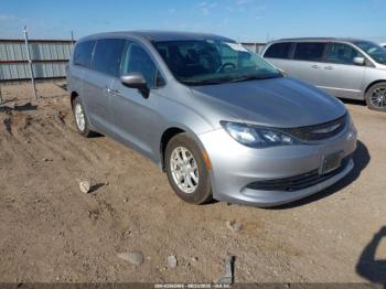  Salvage Chrysler Pacifica