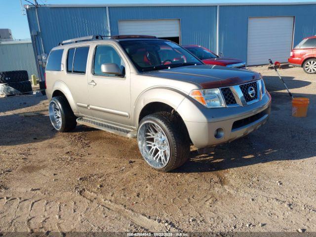  Salvage Nissan Pathfinder