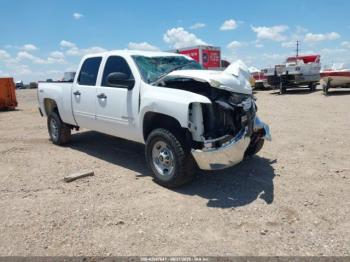  Salvage Chevrolet Silverado 2500
