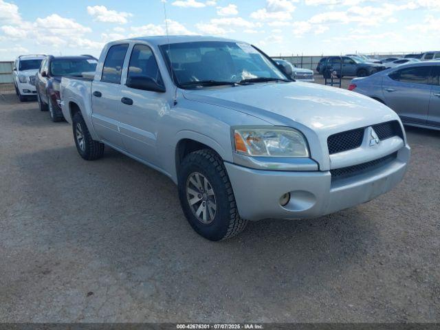  Salvage Mitsubishi Raider