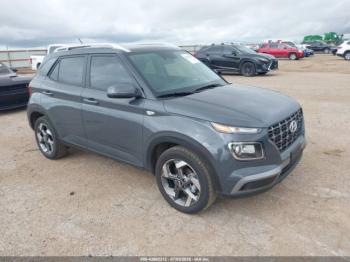  Salvage Hyundai VENUE