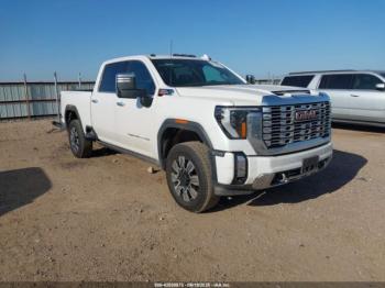  Salvage General Motors Sierra 2500HD
