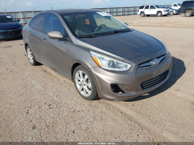  Salvage Hyundai ACCENT