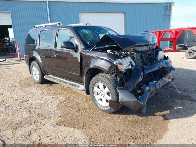  Salvage Nissan Pathfinder