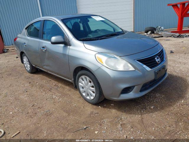  Salvage Nissan Versa