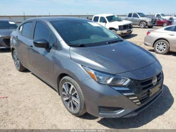  Salvage Nissan Versa