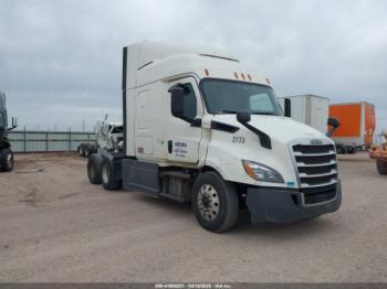  Salvage Freightliner New Cascadia 116