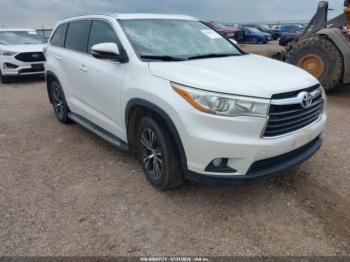  Salvage Toyota Highlander