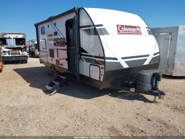  Salvage Coleman 19  Bumper Pull