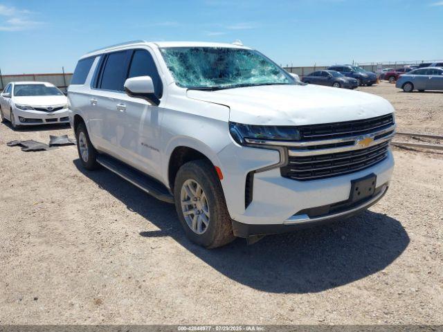  Salvage Chevrolet Suburban