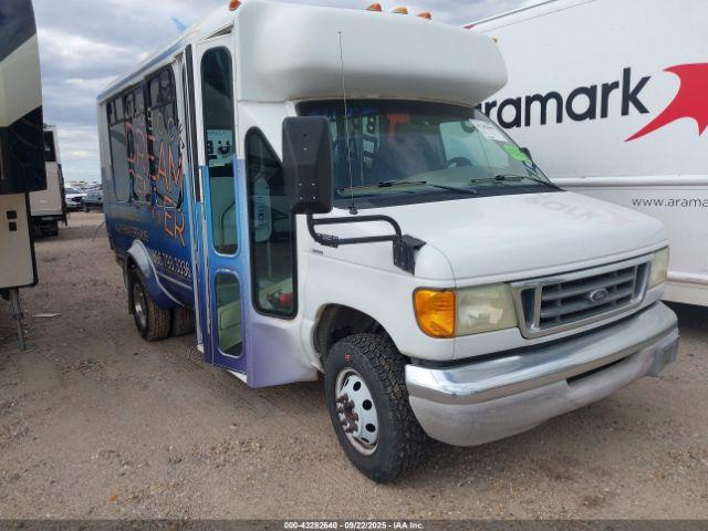  Salvage Ford Bus E-350 Cutaway