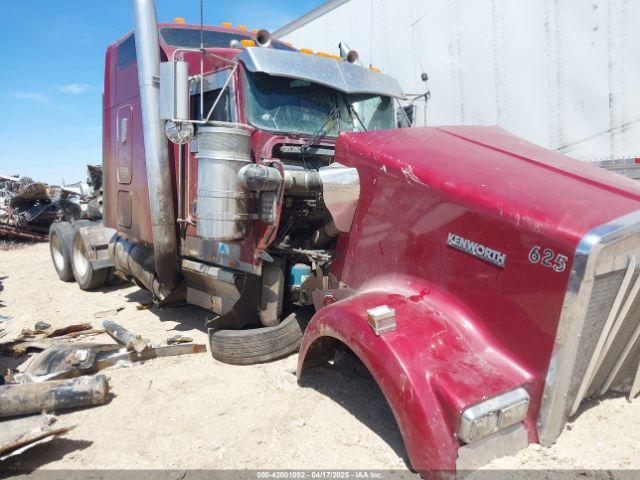  Salvage Kenworth Construction