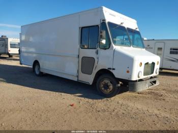  Salvage Freightliner Chassis