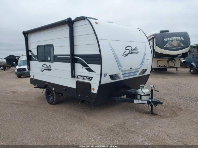  Salvage Forest River Shasta Compact 16  Bumper