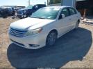 Toyota Avalon Limited Image 2