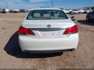 Toyota Avalon Limited Image 10