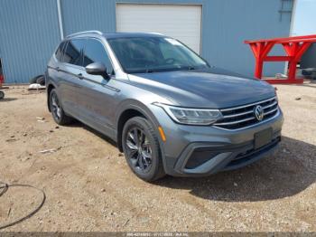  Salvage Volkswagen Tiguan